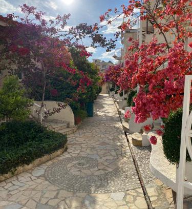 Sarande Apartamento | Superior Private Apartment at the Resort in Sarande