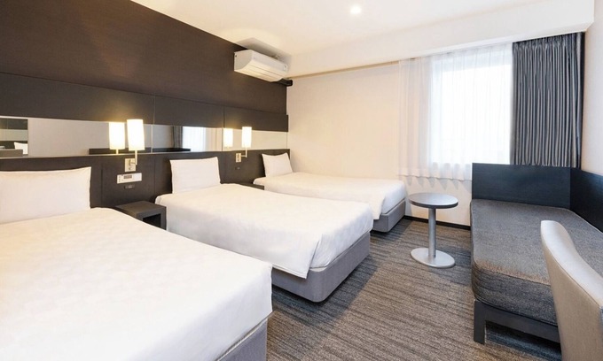 Higashishinsaibashi Hotel | Superior Triple The One Five Stay / Osaka Ōsaka