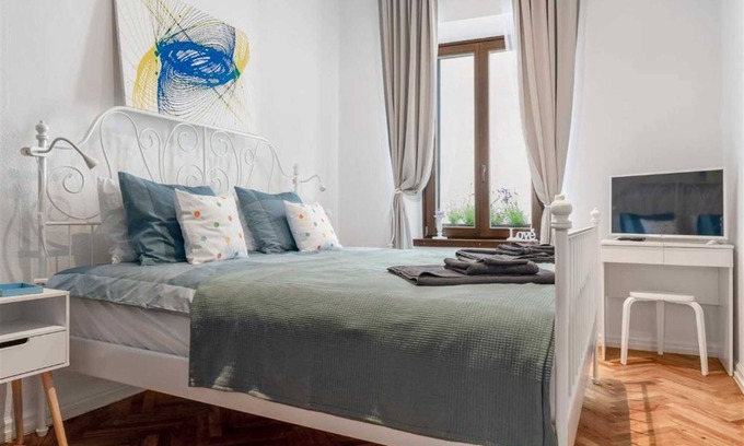 Koper Apartamento | Superior Two Bedroom Central Apartment Del Bello Koper