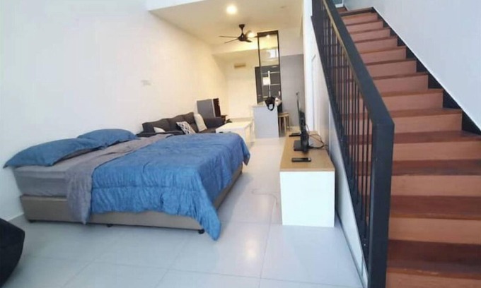 Cyberjaya Condominio | Superview Duplex with WiFi & Netflix