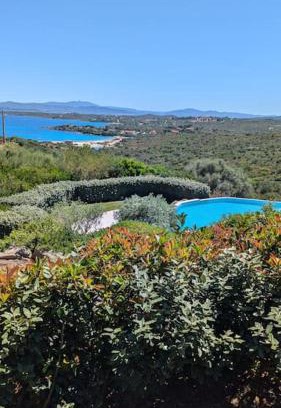 Golfo Aranci Casa | Supreme Beach Location with pool at Cala Sassari