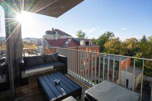 Friedrichstadt Apartamento | Supreme City Dream mit Terrasse und Parkplatz - 110m²