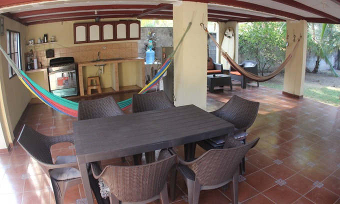 La Libertad Casa | Surf Cabin - La Libertad