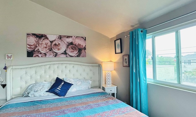 Huntington Beach Cabaña | Surf Chalet - Awesome beautiful Gem by the beach in the Surf City
