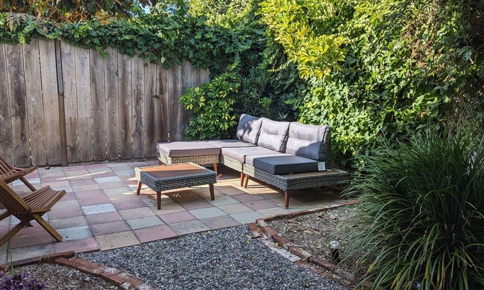 Leucadia Cabaña | Surf Cottage Beach Town Monthly Stays only.