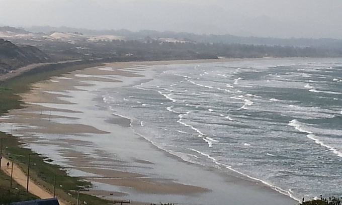 Vila Esperanca Casa | Surf. Kite Surf. Baleias.trilhas. Segurança. Paz