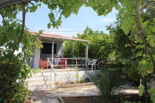 Anavyssos Casa | Surfers' Cottage