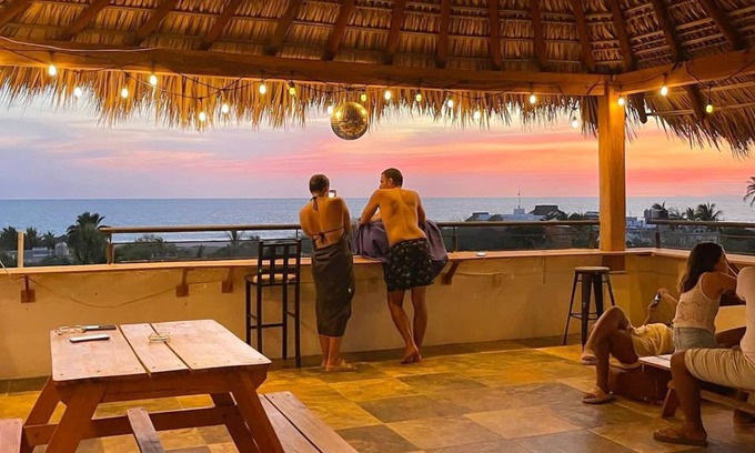 Los Tamarindos Casa | SurfNest Tamarindos