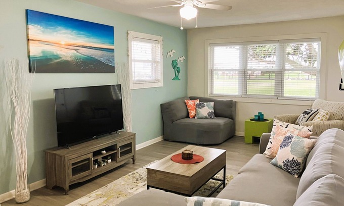Dam Neck Casa | Surfside Beach Bungalow- spectacular views of Rudee Inlet!