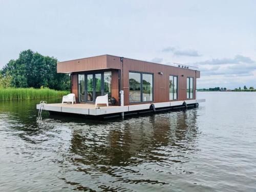 Oud Ade Alquiler De Eote | Surla Houseboat "Walvis" Kagerplassen
