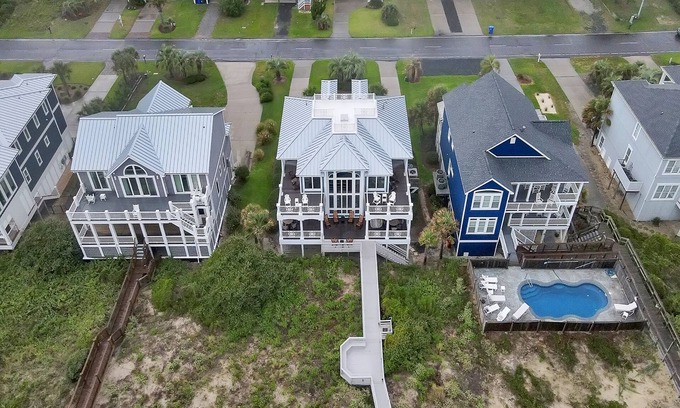 Caswell Beach Casa | Estrés sobreviviente: 6 BR / 3. 5 BA casa en Caswell Beach, capacidad para 18