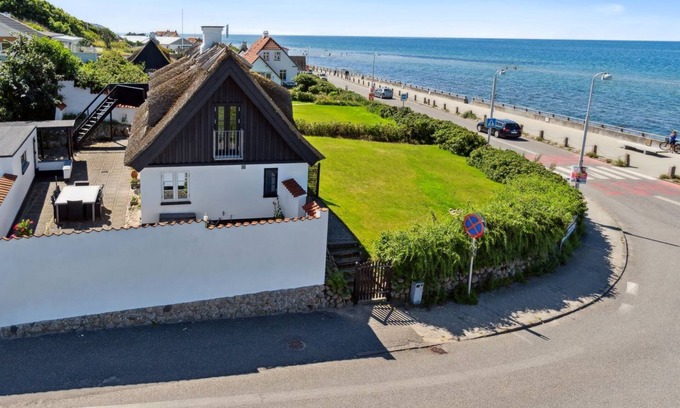 Rageleje Casa | "Susan" - 20m from the sea by Interhome