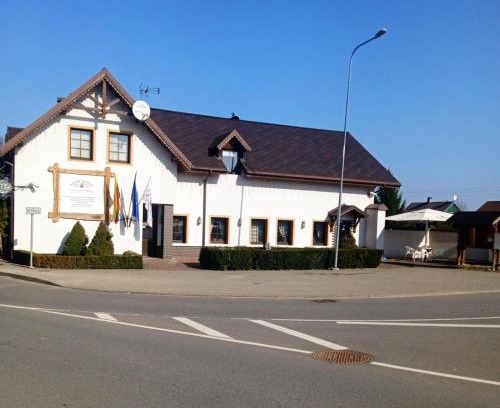 Leipalingis Casa | Svečių namai Alėjos Ąžuolas