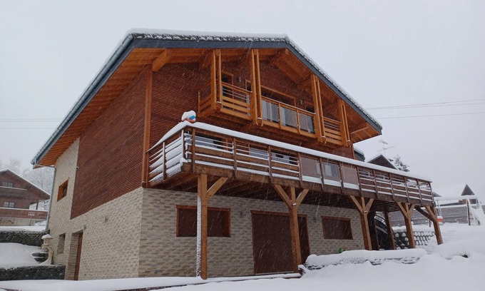 Thollon-les-Memises Apartamento | Svea Lodge - Ideal cottage for families