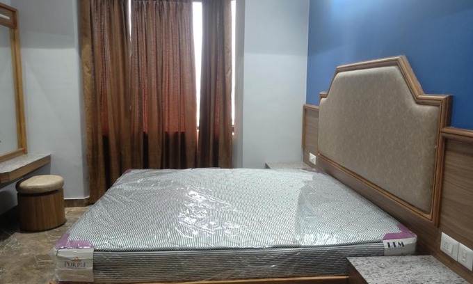 Madurai Cabina | SVK LODGING AND BOARDING
