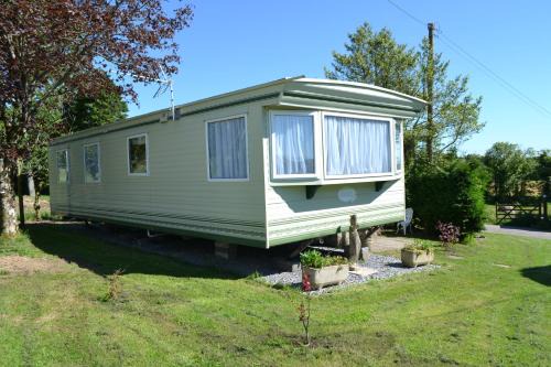 Llandissilio West Casa | Swallows Return