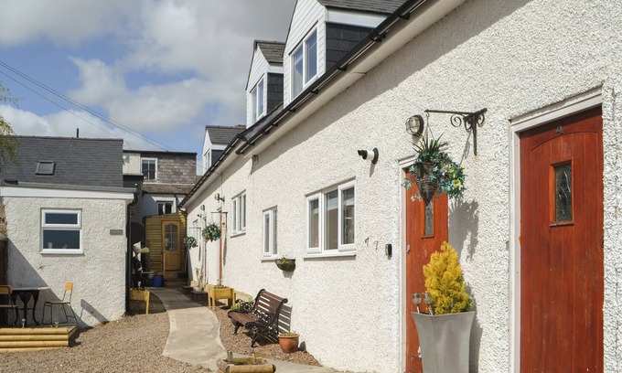 Belford Cabaña | Swan's Nest - UK43545