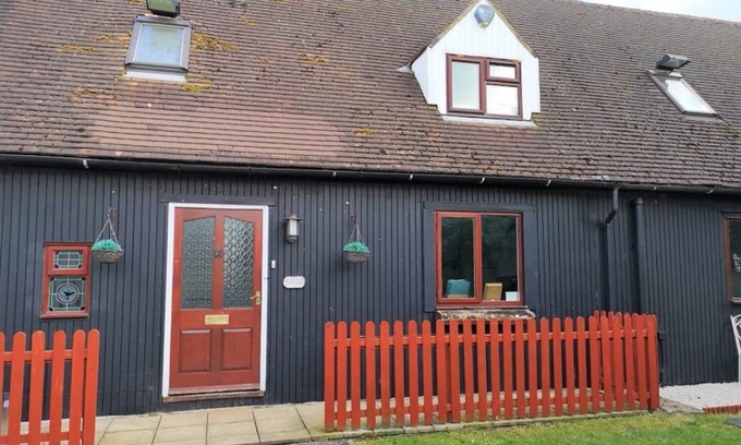 Streatley Cabaña | Swedish Cottages