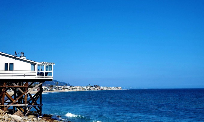 Central Malibu Casa | Sweeping Ocean Vus de Malibu Home con privacidad Cerca de la playa! Comentarios súper nuevos