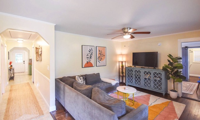 Southern Pines Casa | Sweet Retreat w/ Fire Pit, Near Downtown & Golf