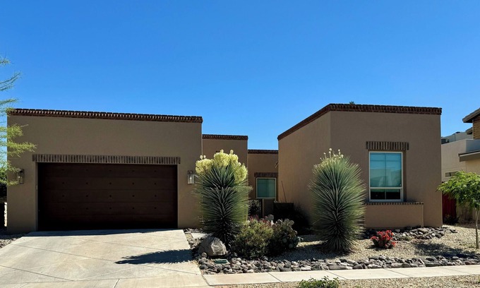 Las Cruces Casa | Sweet Sienna Retreat