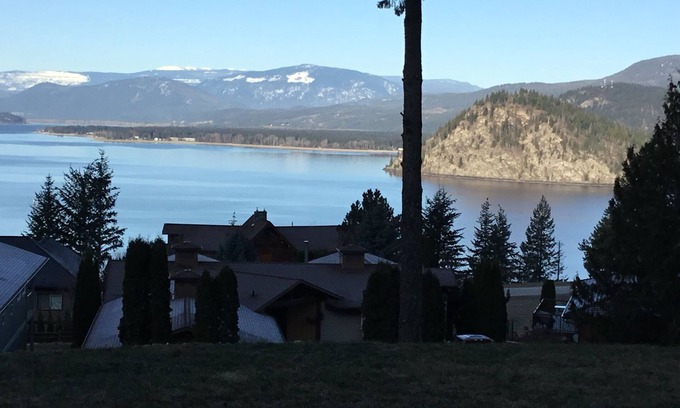 Blind Bay Casa | Sweet Suite Views: 1 Bedroom Suite/ Sweeping Lake View/ Nearby Beaches/Sunsets.