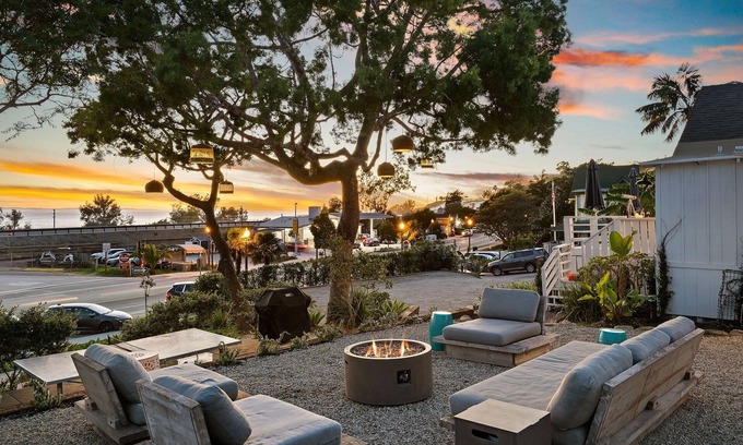 Summerland Apartamento | Sweet Summerland Sand 1 BD Walk to Beach, Restaurants, and Shops!