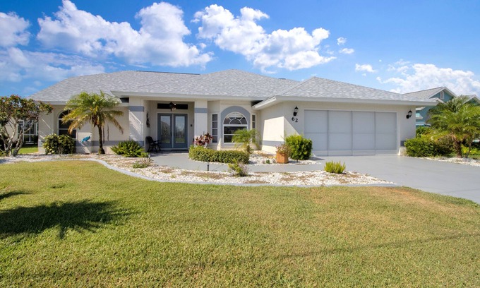 Broadmoor Casa | Sweet T Villa! Private heated pool! Beaches, golf courses and amenities!