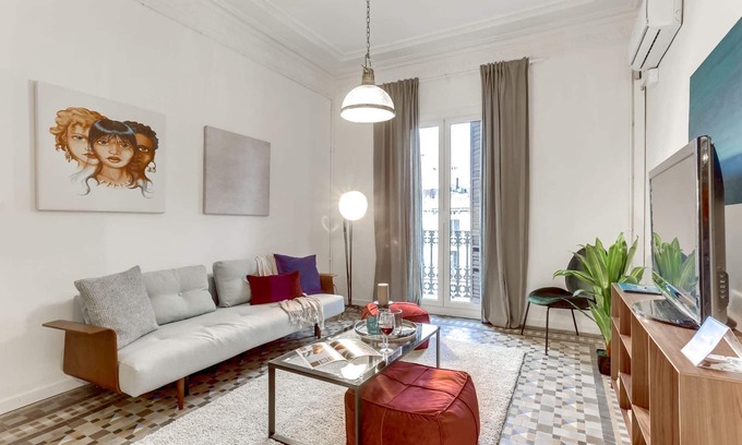 L'Antiga Esquerra de l'Eixample Apartamento | Sweett | Aragon - Tres Habitaciones Piso, Capacidad 6