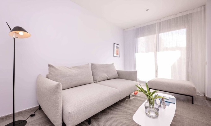 La Nova Esquerra de l'Eixample Apartamento | Sweett | Fira 304 - Dos Habitaciones Piso, Capacidad 5