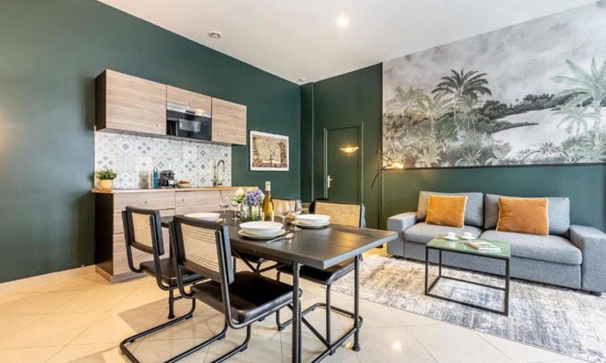 Faubourg-du-Roule Apartamento | Sweett | Ponthieu IV