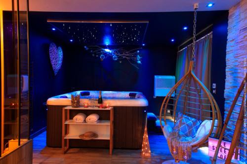 Friville-Escarbotin Hotel | Sweety Loft Suites romantique avec jacuzzi