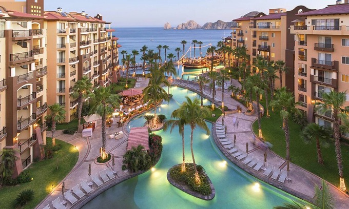 El Medano Ejidal Complejo | Swim in the Sea of Cortez - look for whales breaching! Watch the sun rise/set.
