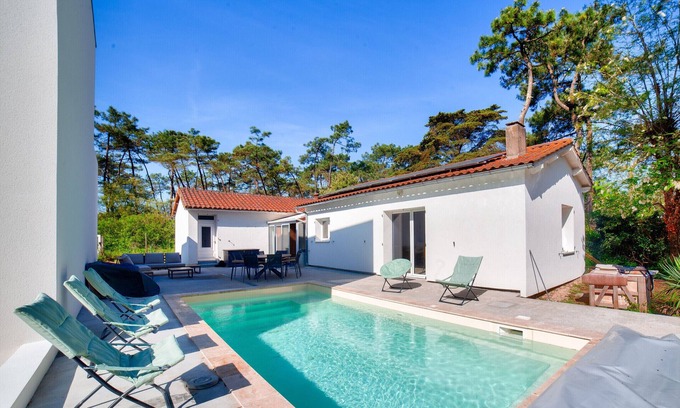 La Faute-sur-Mer Chalet De Esquí | Piscina y acceso a una reserva natural