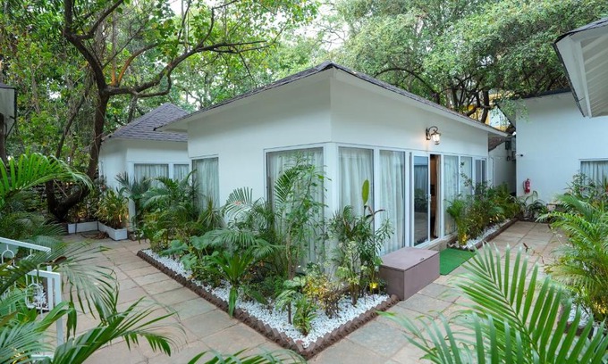 Vagator Complejo | Swimup - Suites with private pool , Vagator