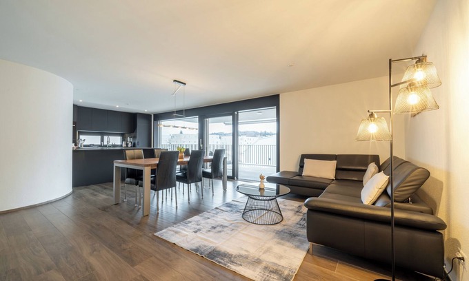 Menziken Apartamento | Swiss Living - High-Tech Kitchen, 1G WiFi, Balcony