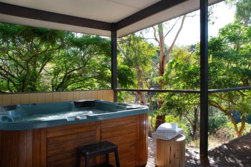 Hepburn Springs Casa | Swiss Mt Villa 2