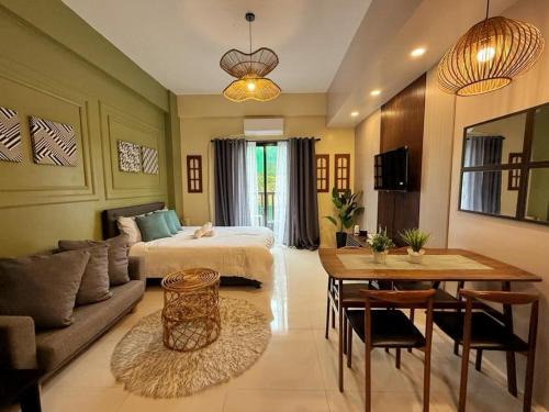 Canlubang Apartamento | Swiss Vibe Studio at Crosswinds, Unwind in Tagaytay