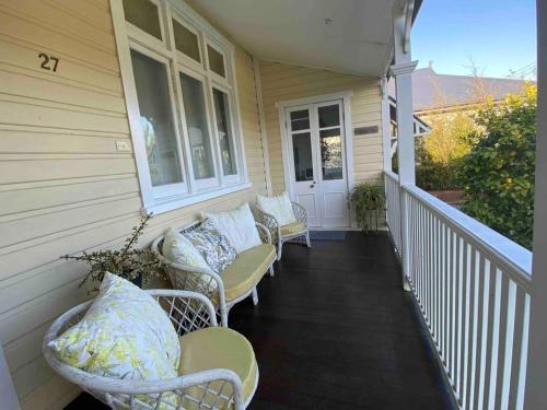 Invermay Apartamento | Sylvester’s on Lamont. Arty in Invermay.