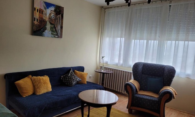 Godollo Apartamento | Sylvis Place