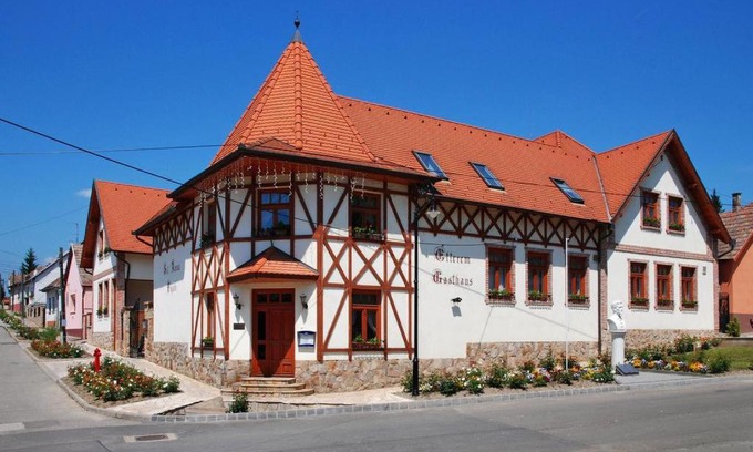 Berkenye Cama Y Desayuno | Szent Anna Étterem és Panzió