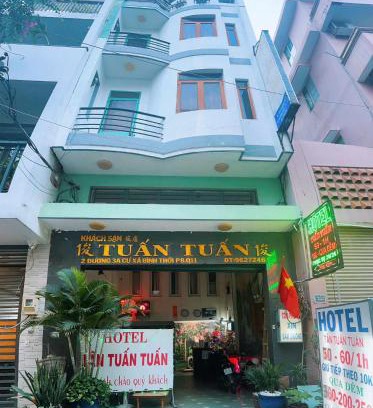 District 11 Hotel | Tân Tuấn Tuấn Hotel
