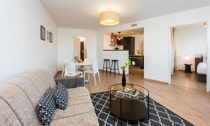 Talence Apartamento | Ténéo Apparthotel Talence - Arthena