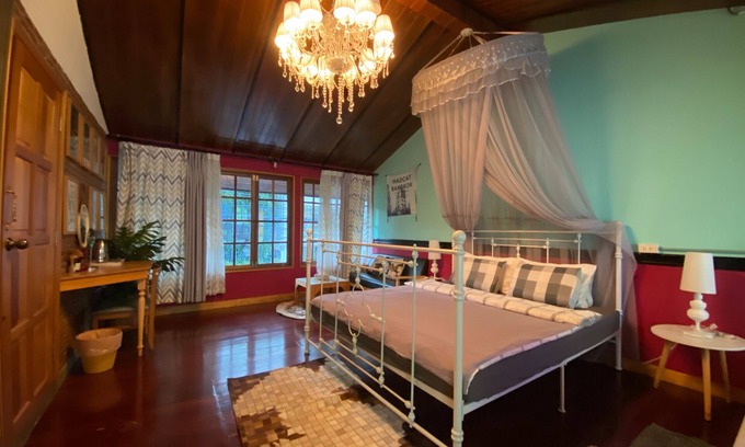 Khlong Tan Nuea Casa | T-house Bkk - 6BR Max15people private house with swimming pool near BTS