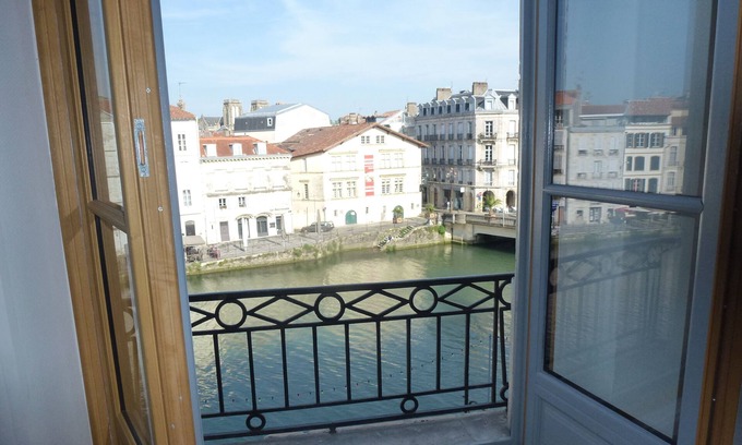 Bayonne Apartamento | T1 bis, ver Nive, corazón de la ciudad, ideal para pareja / familia pequeña, todo ello a pie!