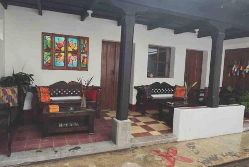Antigua Guatemala Apartamento | T1-House 14 guests 3 blocks from Central Park