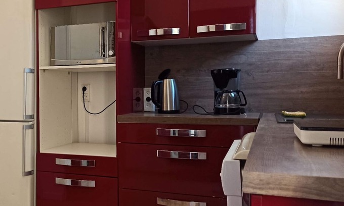 Fer a Cheval Apartamento | T2 40 m² terrace Saint-Cyprien fitted kitchen