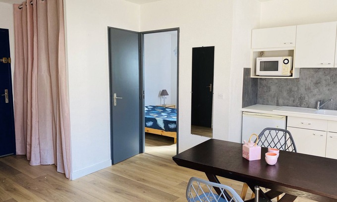 Greoux-les-Bains Apartamento | Piso T2 100 metros brillantes, baños totalmente equipados