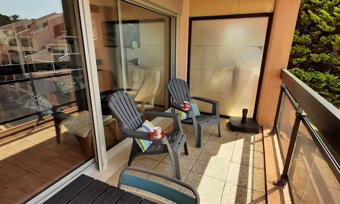 Pornic Apartamento | T2 apartment facing sea and beach