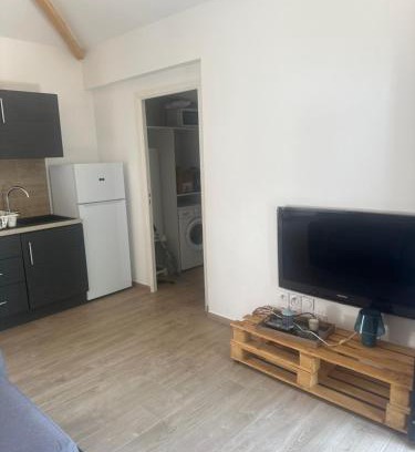 Rocbaron Casa | T2 avec spa en centre VAR